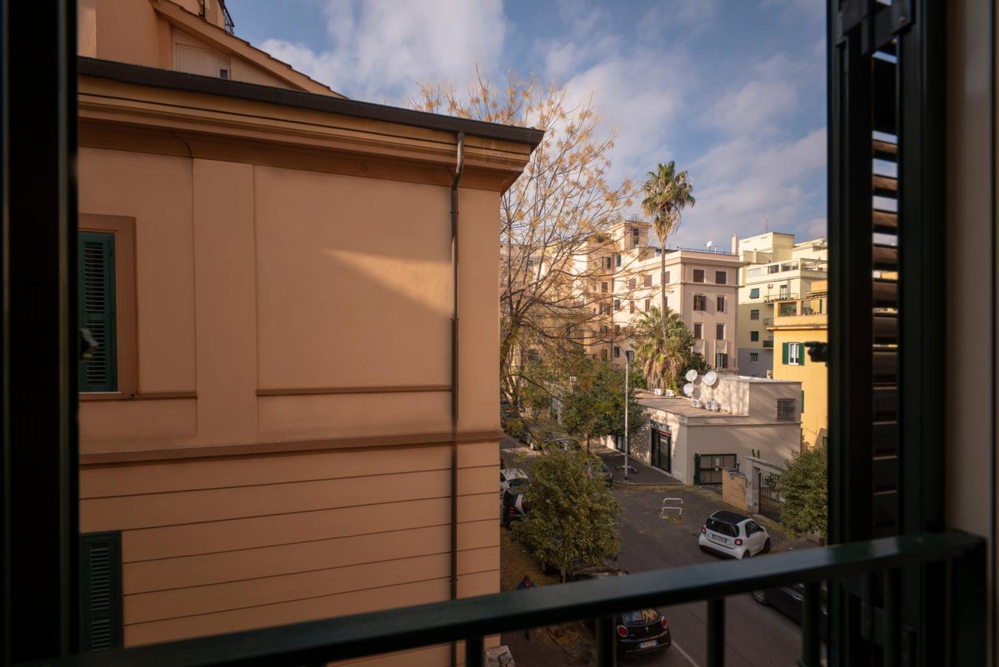 Casa San Giuseppe Hotel Rome Exterior photo